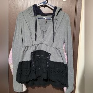 Free people sweat shirt